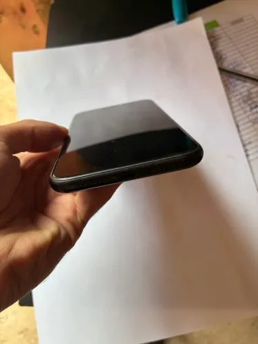 iPhone XR nunca aberto