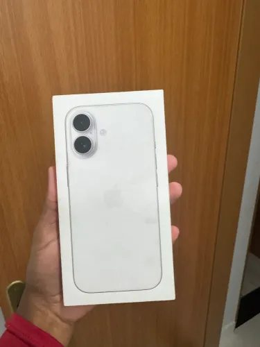 IPHONE 17 LACRADO