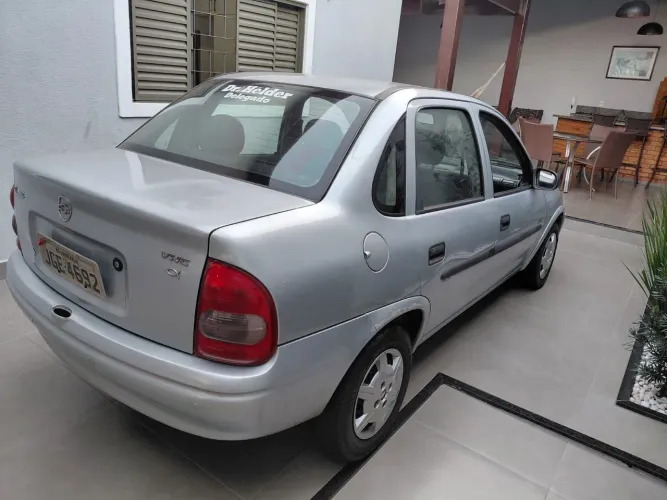 Chevrolet Corsa SED Class.life 1.0/1.0 Flexpower (álcool) 2006