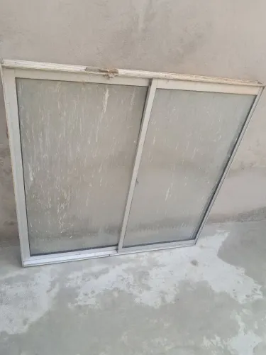 Vendo uma janela de alumínio so falta lavar o pedreiro sem vergonha melor *83 