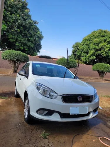 Fiat Grand Siena Attractive 1.0 Flex 8V 4P 2018