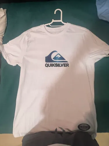 Camiseta Quiksilver tamanho P