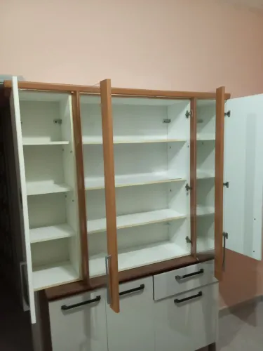 Vendo parte de cima do armário de cozinha parede ret SOLEMAR PRAIA GRANDE med1,40x1,10x 32