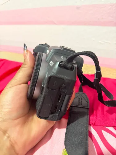 Corpo câmera Canon RP Mirrolles