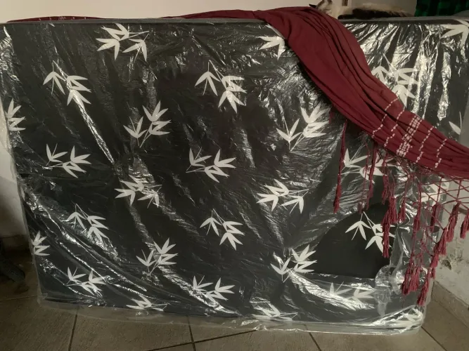 Cama box