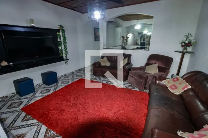 Casa à Venda - Campo Limpo, 2 Quartos, 616 m2