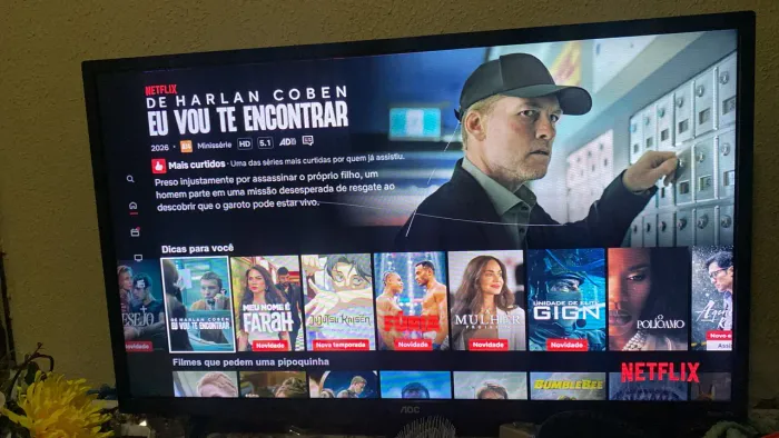 Tv semi nova