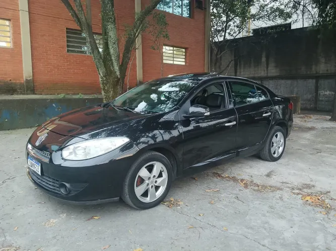 Renault Fluence Sed. Dynamique 2.0 16V Flex Aut. 2011