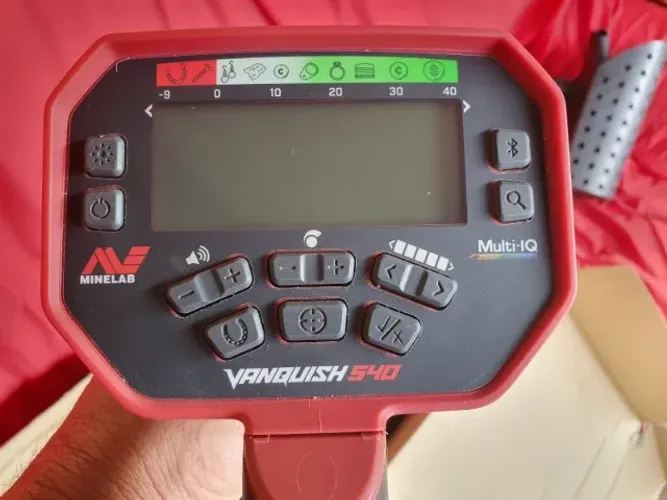 Detector Vanquish 540