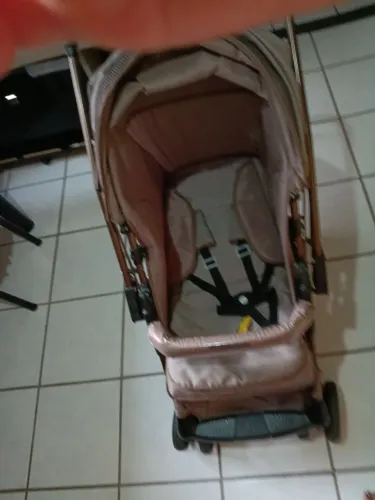Carrinho de bebê Galzerano, Cabo reversível,3 posições!!    