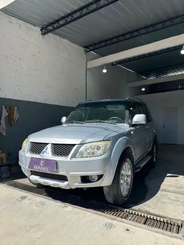 Mitsubishi Pajero TR4 2.0/ 2.0 Flex 16V 4X4 Aut. 2012