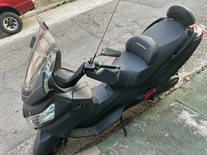 Vendo scooter Dafra Maxsym 400i