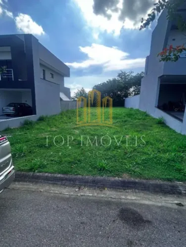 Excelente terreno plano com área de 250 m² em Condomínio Fechado - Jacareí