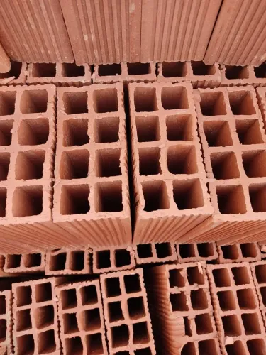 Tijolos de 1° linha