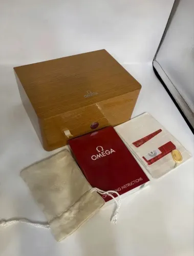 Caixa Estojo Omega