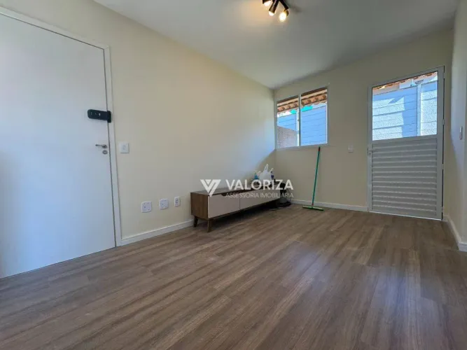 Apartamento com 2 dormitórios à venda, 45 m² por R$ 250.000,00 - Villa Bella - Votorantim/