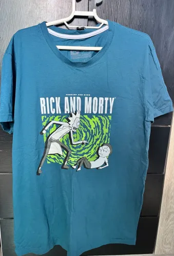 Camisa Rick e Morty
