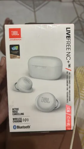Fone JBL Live Free NC+ TWS