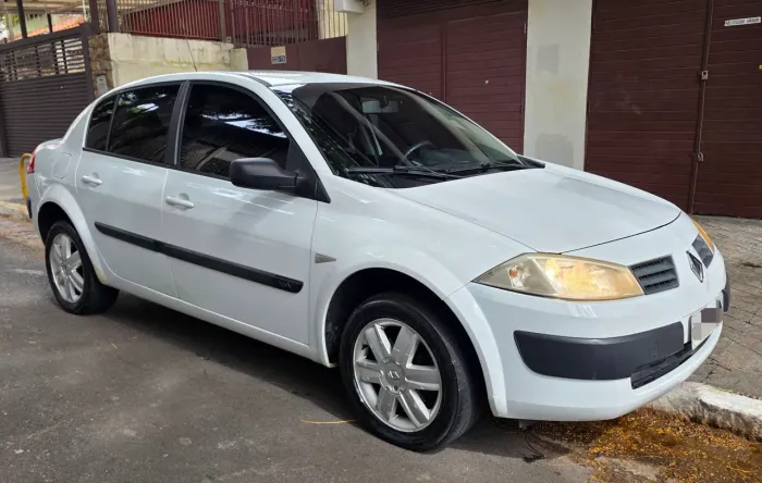 Renault Megane Sedan Expression Hi-flex 1.6 16V 2009