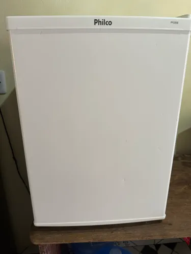 Vendo frigobar Philco em perfeito estado e funcionando perfeitamente