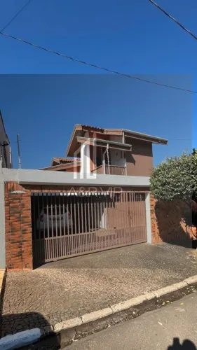 Casa para Locação em Sumaré, Parque Franceschini, 3 dormitórios, 2 suítes, 1 banheiro, 3 v