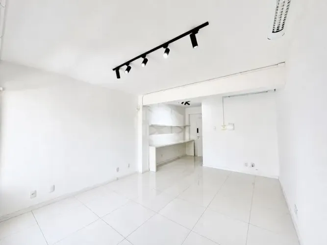Sala 28M² - para Alugar