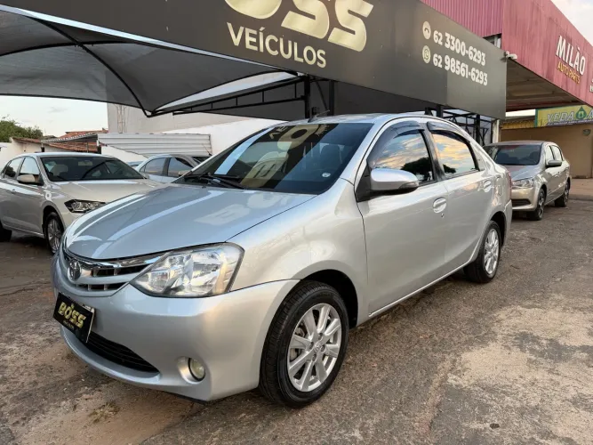 Toyota Etios XLS Sedan 1.5 Flex 16V 4P Aut. 2017