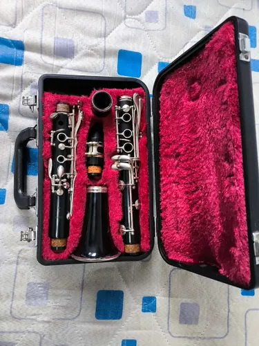 Clarinete Yamaha Sib - YCL 26 ii