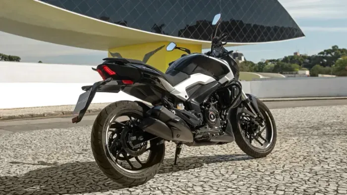 NOVA Bajaj Dominar 250 0km | 27 cv, 3 modos, tração, painel colorido + reservas abertas