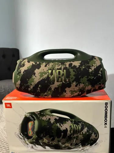 Jbl bombox 4