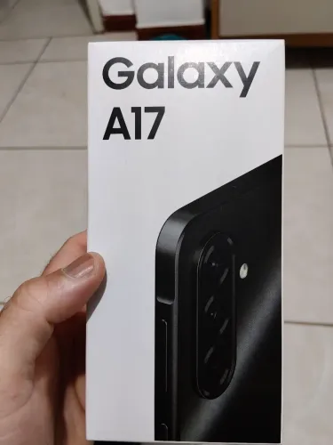 Vendo Samsung A17 4G Tela Amoled Gorila Glass 128 Gb