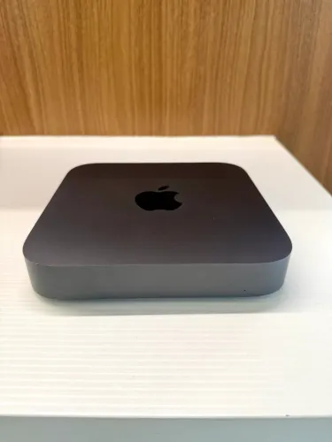 Mac Mini Pro 2019, i3-4-Core, 16Gb Ram, 2.2 Terra Memoria, Sequoia