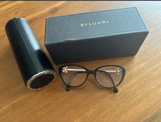Armação óculos de grau Bvlgari
