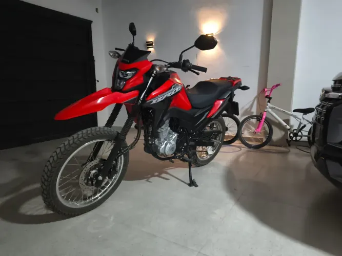 Honda Bros 2026 2 mil km rodados