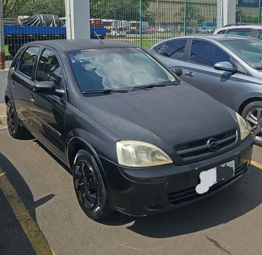 Chevrolet Corsa Hatchback 1.8 MPFI Flexpower 8V 5P 2004