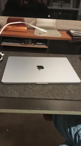 Apple Macbook Air 15'' M4 16gb 256gb ***LACRADO NA CAIXA***