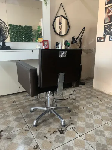 Cadeira Poltrona Luxo Salão