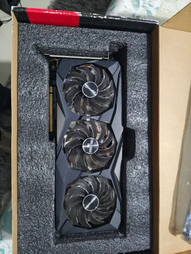 Rx 6700xt Leia a descrição