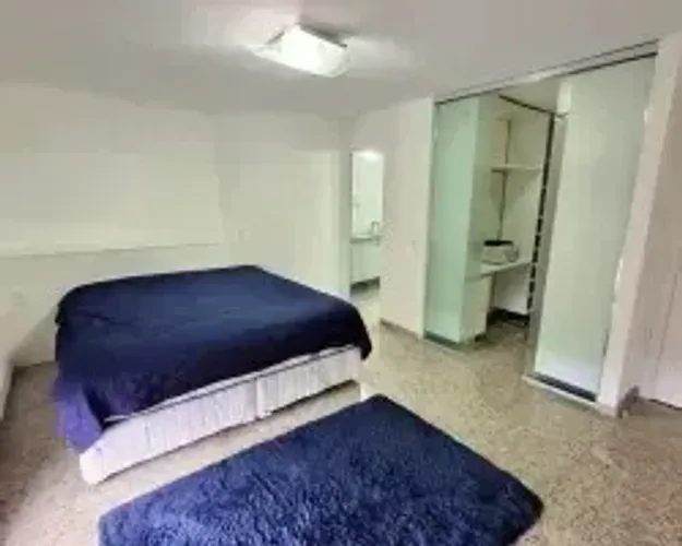 COND. MANSÃO ADRIANÓPOLIS, MOBILIADO, 4 SUÍTES, SALA 3 AMBIENTES E 2 VAGAS.