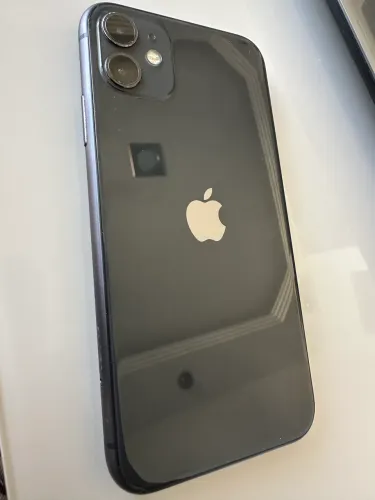 iPhone 11 64 G