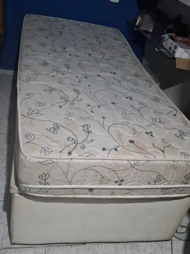 Cama box solteiro com colchão