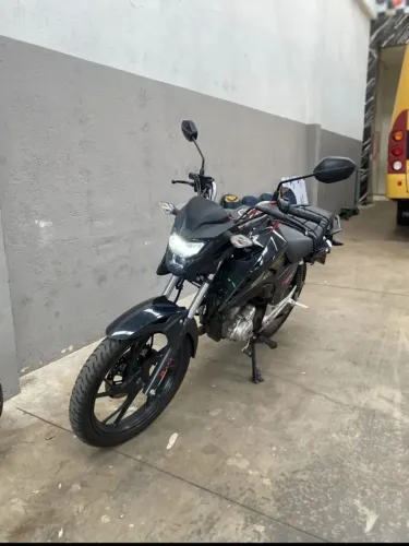 Honda fanCG : 160 ,ano: 2025, documento na mão.