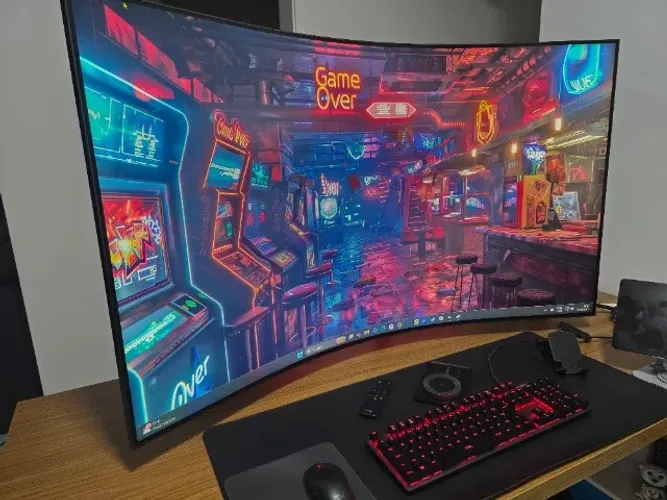 PC Gamer Intel i9 RTX5080 Monitor 55" Completasso mesmo