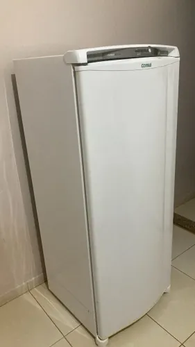 Geladeira Consul Frost Free 220V com Freezer - Funcionando Perfeitamente