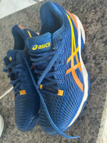 Tênis Asics saibro