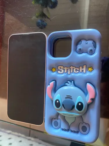 Vendo ou troco iPhone 13 normal 128 gigas celular nunca foi em concerto !!! Todo ok ,