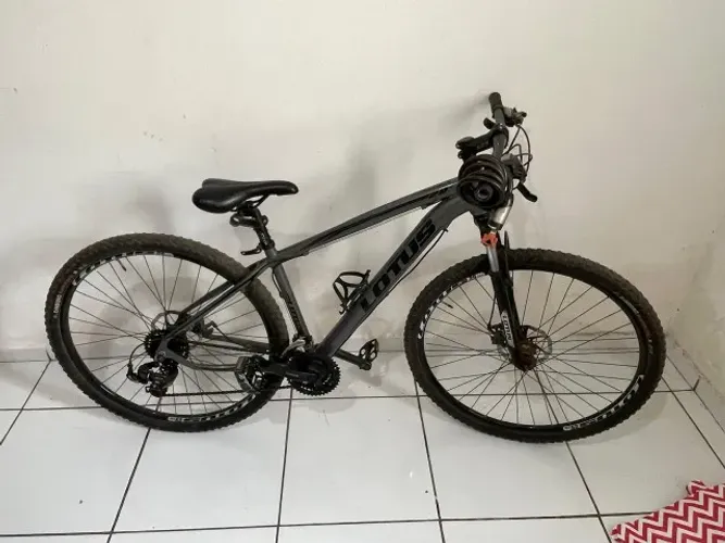 Bicicleta Lotus Aro 29 Usada Kit Shimano Completo