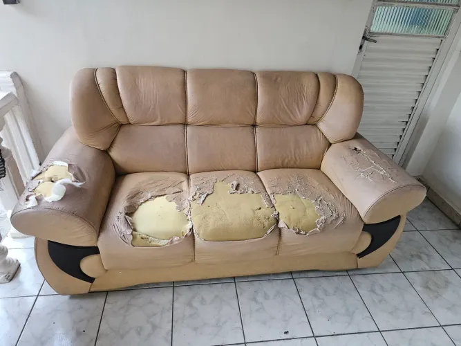 Sofá de 2 lugares para sala de televisão