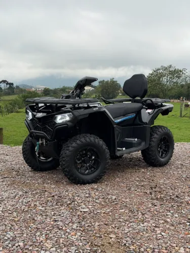 CFORCE 520 4x4 2025 Apenas 79h de uso