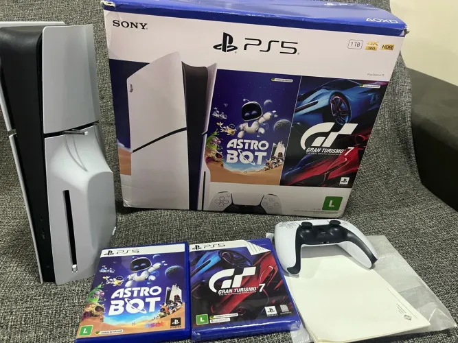 Vendo ps5 slim 1tb !!